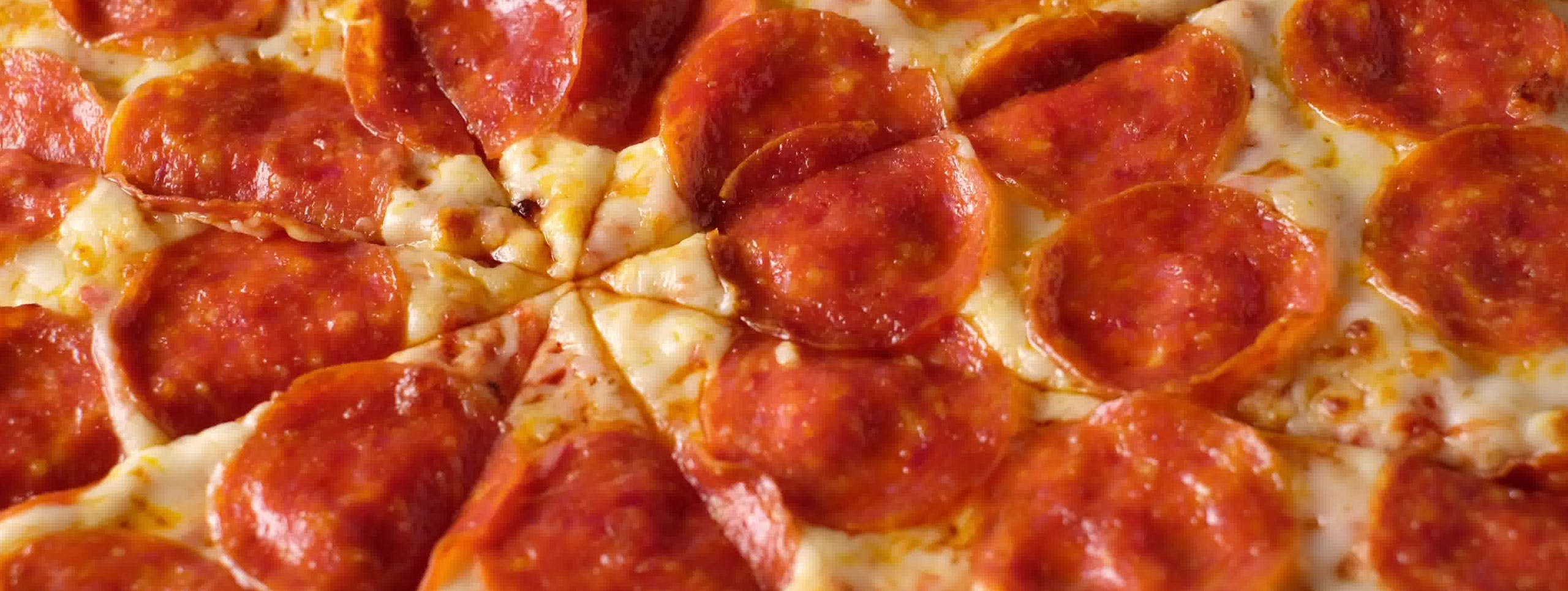 Close up pepperoni pizza